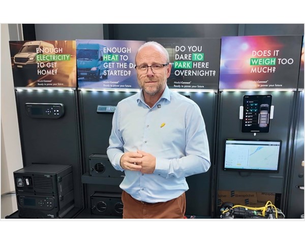 Vi ønsket nylig Paul Kirby velkommen til vårt kontor i Wooburn, Storbritannia